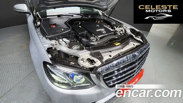 MERCEDES BENZ E-Classe W213 E300 4MATIC Exclusive 2018 — photo 6 sur 20
