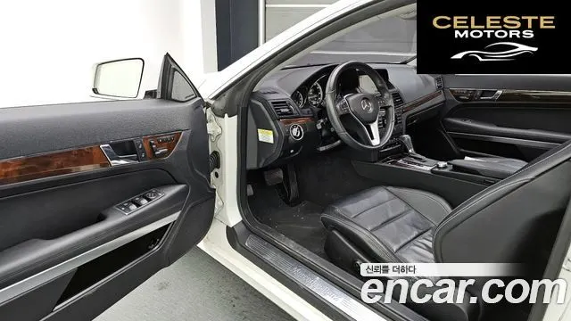 MERCEDES BENZ E-Classe W212 E350 Coupé 2013 — photo 10 sur 20