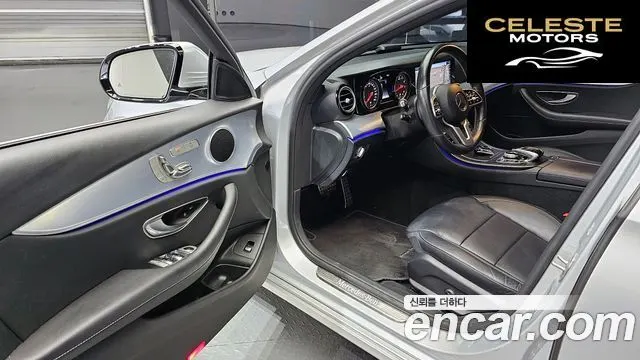 MERCEDES BENZ E-Classe W213 E250 Avantgarde 2020 — photo 11 sur 20