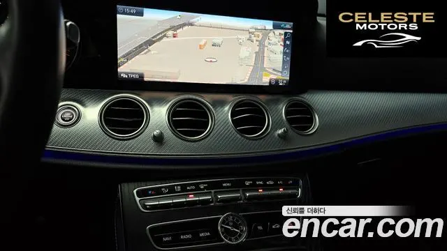 MERCEDES BENZ E-Classe W213 E250 Avantgarde 2020 — photo 14 sur 20