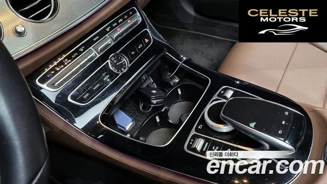 MERCEDES BENZ E-Classe W213 E300 Avantgarde 2019 — photo 18 sur 20