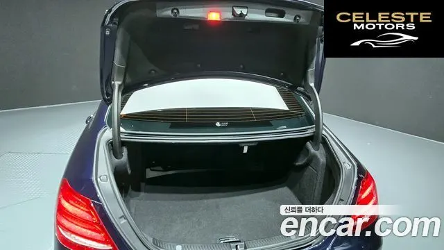 MERCEDES BENZ E-Classe W213 E300 Avantgarde 2019 — photo 20 sur 20