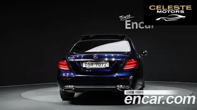 MERCEDES BENZ E-Classe W213 E300 Avantgarde 2019 — photo 4 sur 20
