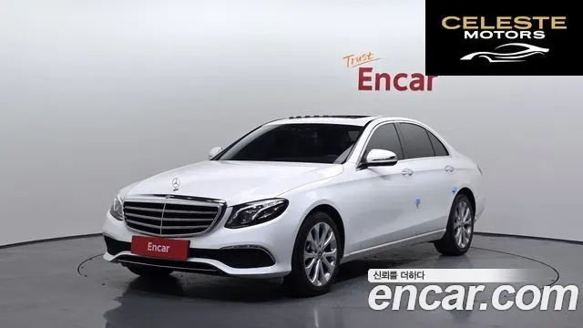 MERCEDES BENZ E-Classe W213 E220d Exclusive 2018 — photo 23 sur 26