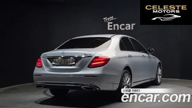 MERCEDES BENZ E-Classe W213 E300 4MATIC Exclusive 2019 — photo 2 sur 20