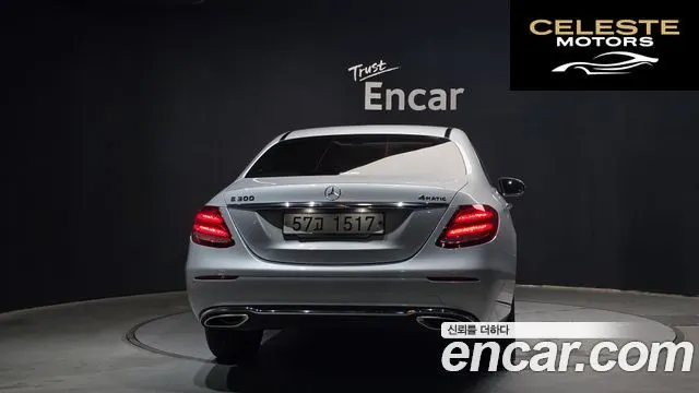 MERCEDES BENZ E-Classe W213 E300 4MATIC Exclusive 2019 — photo 4 sur 20