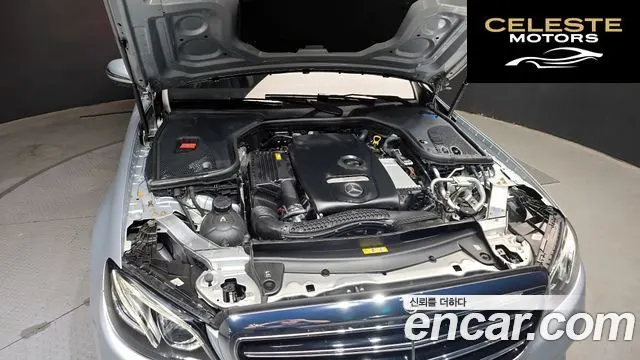 MERCEDES BENZ E-Classe W213 E300 4MATIC Exclusive 2019 — photo 6 sur 20