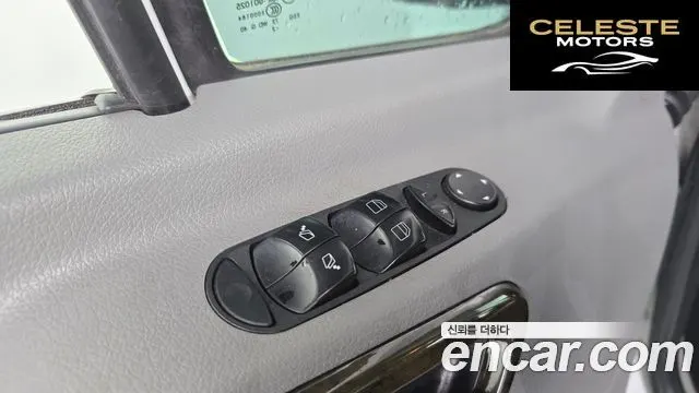 MERCEDES BENZ 3.0 2013 — photo 19 sur 20
