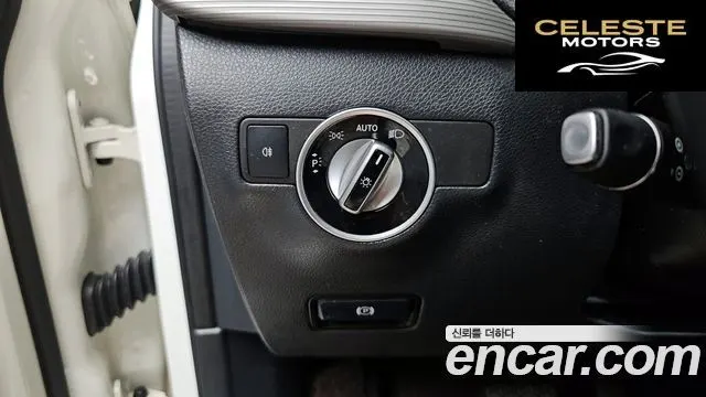 MERCEDES BENZ B-Classe W246 B200 d 2016 — photo 18 sur 20