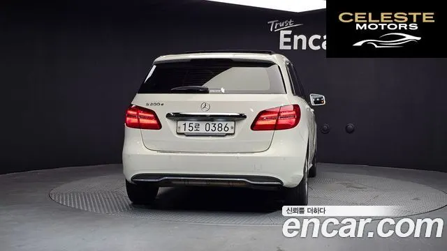MERCEDES BENZ B-Classe W246 B200 d 2016 — photo 4 sur 20