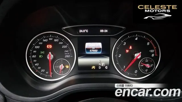 MERCEDES BENZ B-Classe W246 B200 d 2016 — photo 8 sur 20