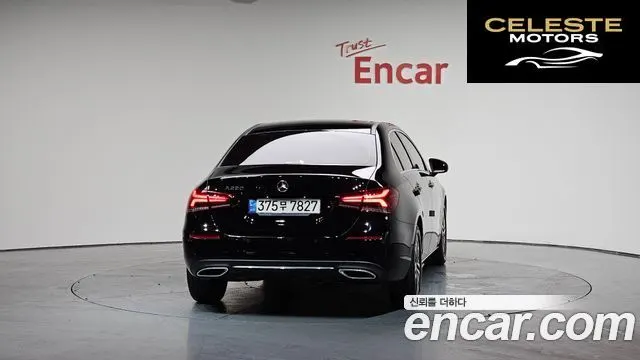 MERCEDES BENZ A-Classe W177 A220 Berline 2021 — photo 4 sur 20