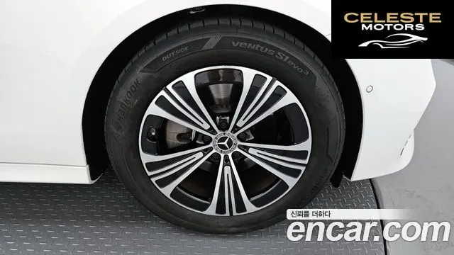 MERCEDES BENZ E-Classe W214 E200 Avantgarde 2025 — photo 5 sur 20