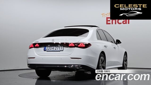 MERCEDES BENZ E-Classe W214 E200 Avantgarde 2025 — photo 2 sur 20