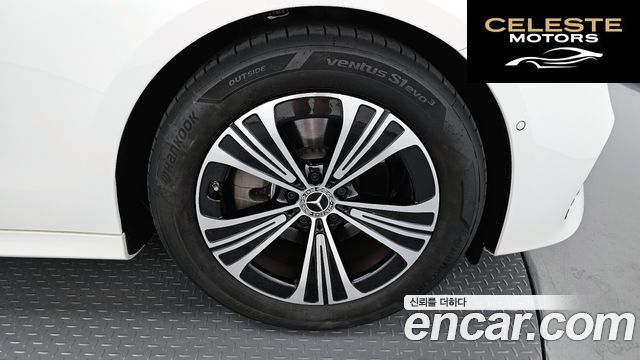 MERCEDES BENZ E-Classe W214 E200 Avantgarde 2025 — photo 5 sur 20
