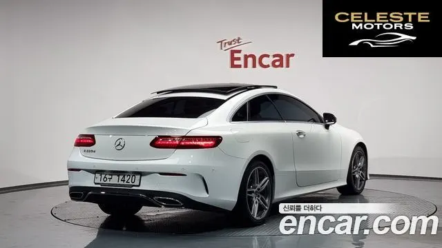 MERCEDES BENZ E-Classe W213 E220d Coupé 2018 — photo 2 sur 20