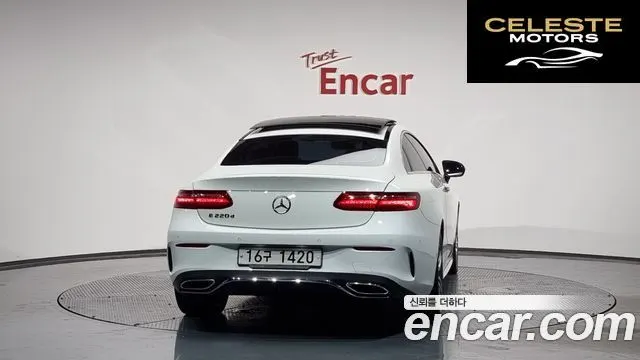 MERCEDES BENZ E-Classe W213 E220d Coupé 2018 — photo 4 sur 20