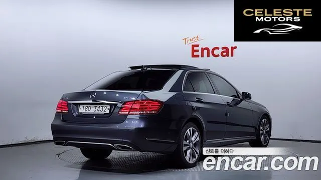 MERCEDES BENZ E-Classe W212 E300 4MATIC Avantgarde 2014 — photo 2 sur 20