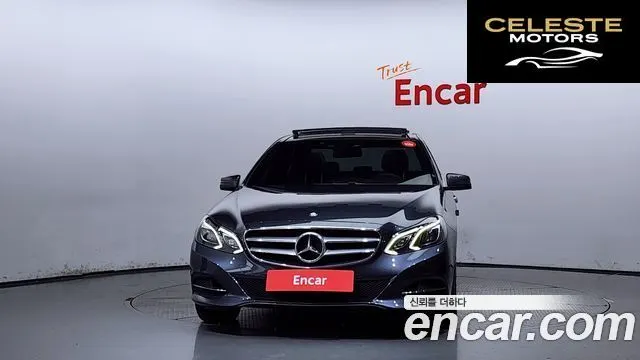 MERCEDES BENZ E-Classe W212 E300 4MATIC Avantgarde 2014 — photo 3 sur 20