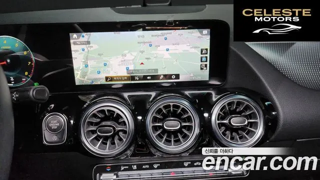 MERCEDES BENZ GLA-Classe H247 GLA220 2021 — photo 14 sur 20