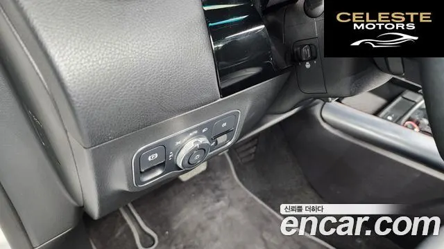 MERCEDES BENZ GLA-Classe H247 GLA220 2021 — photo 18 sur 20