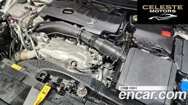 MERCEDES BENZ GLA-Classe H247 GLA220 2021 — photo 6 sur 20