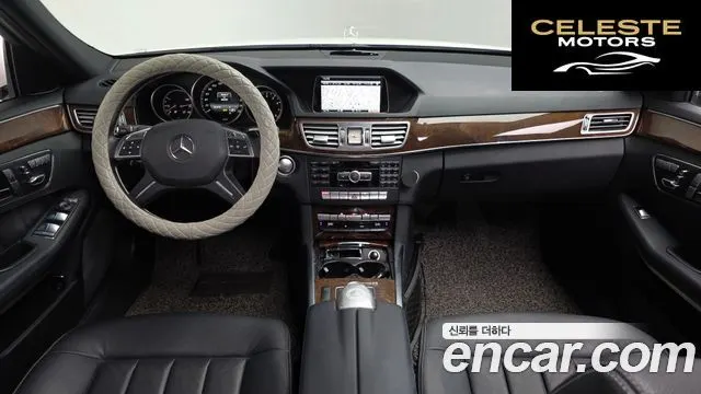 MERCEDES BENZ E-Classe W212 E300 2014 — photo 7 sur 20