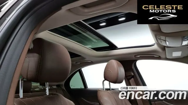 MERCEDES BENZ E-Classe W213 E300 4MATIC Exclusive 2019 — photo 17 sur 26