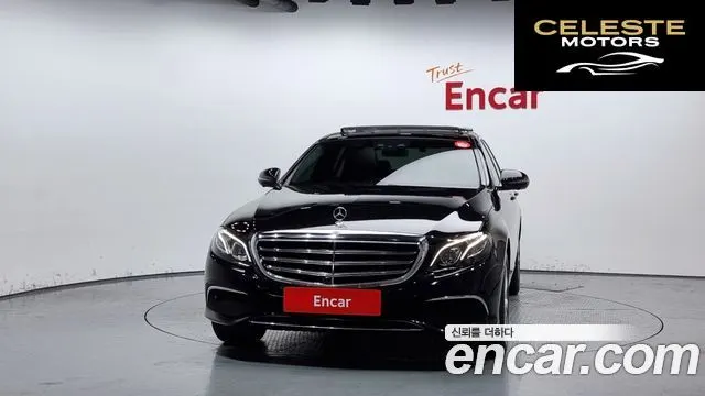 MERCEDES BENZ E-Classe W213 E300 4MATIC Exclusive 2019 — photo 3 sur 26