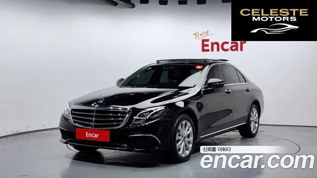MERCEDES BENZ E-Classe W213 E300 4MATIC Exclusive 2019 — photo 22 sur 26