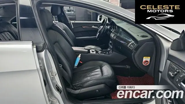 MERCEDES BENZ CLS-Classe W218 CLS350 2012 — photo 10 sur 20