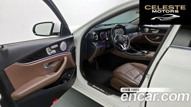 MERCEDES BENZ E-Classe W213 E300 Avantgarde 2020 — photo 11 sur 20