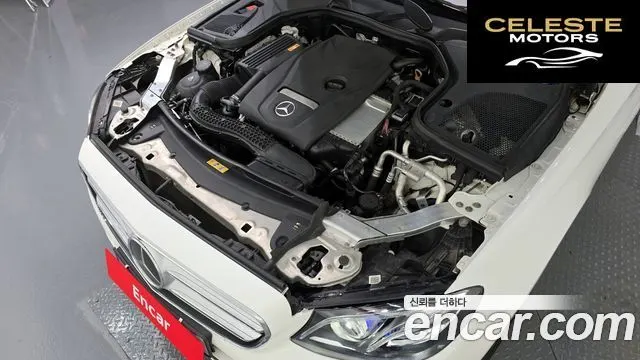 MERCEDES BENZ E-Classe W213 E300 Avantgarde 2020 — photo 6 sur 20
