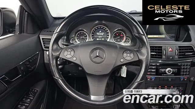 MERCEDES BENZ E-Classe W212 E350 Coupé 2011 — photo 13 sur 26