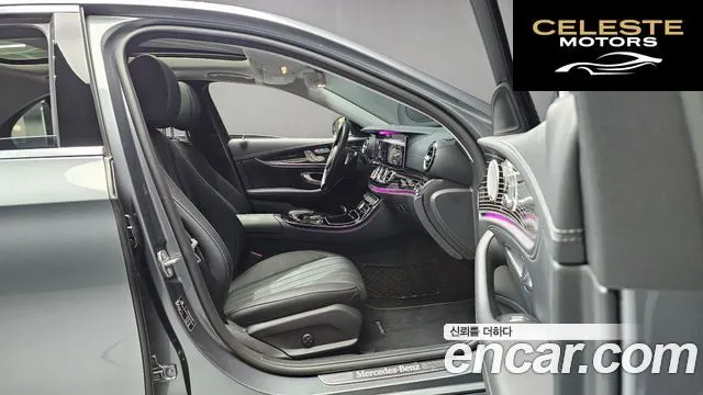 MERCEDES BENZ E-Classe W213 E400 4MATIC Exclusive 2017 — photo 11 sur 20