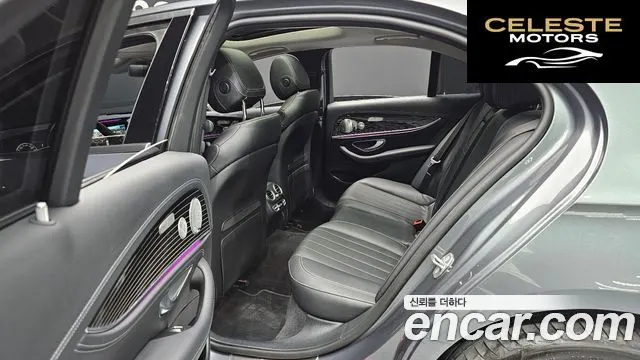 MERCEDES BENZ E-Classe W213 E400 4MATIC Exclusive 2017 — photo 12 sur 20