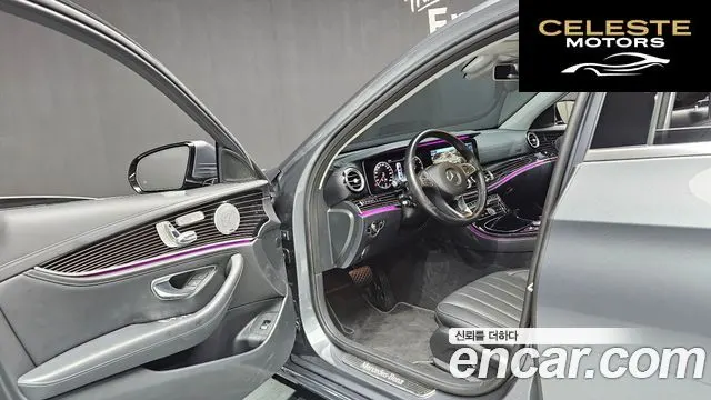 MERCEDES BENZ E-Classe W213 E400 4MATIC Exclusive 2017 — photo 10 sur 20