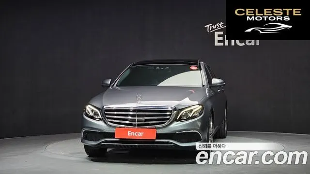MERCEDES BENZ E-Classe W213 E400 4MATIC Exclusive 2017 — photo 3 sur 20
