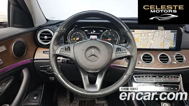 MERCEDES BENZ E-Classe W213 E220d 4MATIC Exclusive 2017 — photo 14 sur 20
