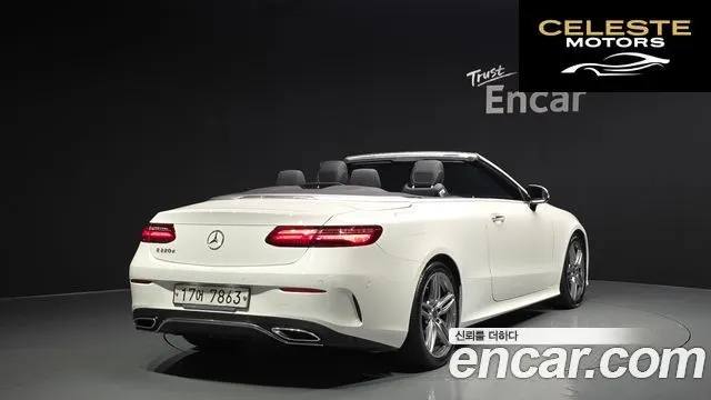 MERCEDES BENZ E-Classe W213 E220d Cabriolet 2018 — photo 2 sur 20
