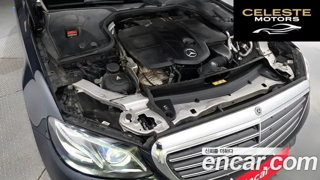 MERCEDES BENZ E-Classe W213 E220d 4MATIC Exclusive 2017 — photo 6 sur 20