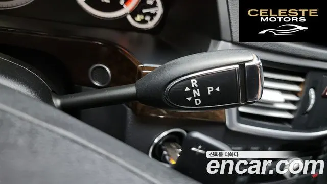 MERCEDES BENZ E-Classe W212 E200 CGI 2012 — photo 9 sur 20