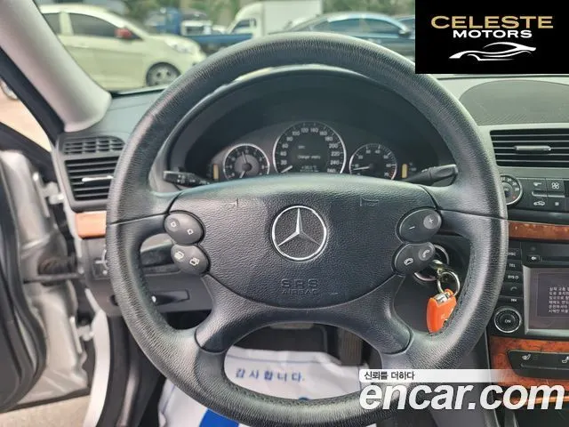 MERCEDES BENZ E-Classe W211 E280 2009 — photo 16 sur 26