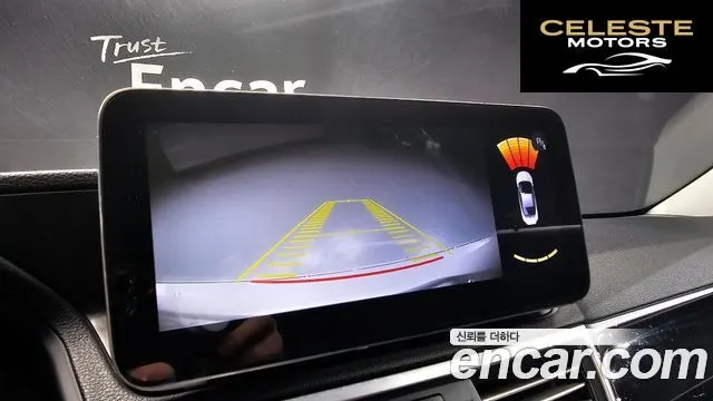 MERCEDES BENZ E-Classe W212 E200 CGI Avantgarde 2010 — photo 15 sur 20
