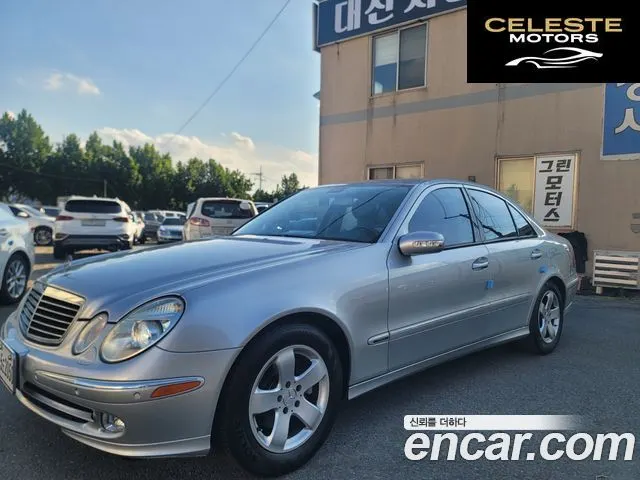 MERCEDES BENZ E-Classe W211 E240 Avantgarde 2004 — photo 9 sur 26