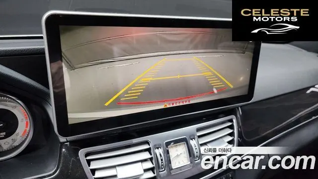MERCEDES BENZ E-Classe W212 E220 CDI Avantgarde 2014 — photo 14 sur 20