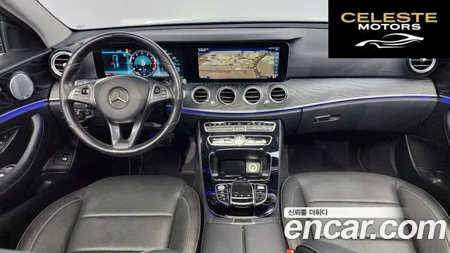 MERCEDES BENZ E-Classe W213 E300 Avantgarde 2018 — photo 7 sur 20