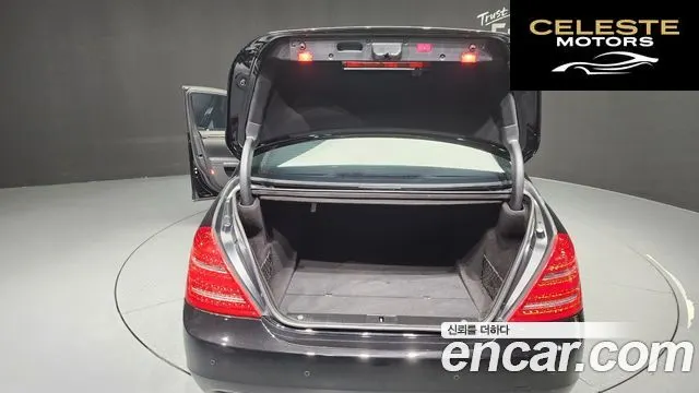 MERCEDES BENZ S-Classe W221 S350L 2011 — photo 20 sur 20