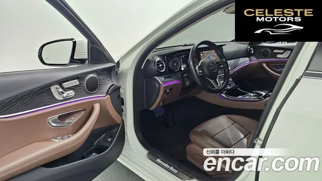 MERCEDES BENZ E-Classe W213 E220d Avantgarde 2020 — photo 10 sur 20
