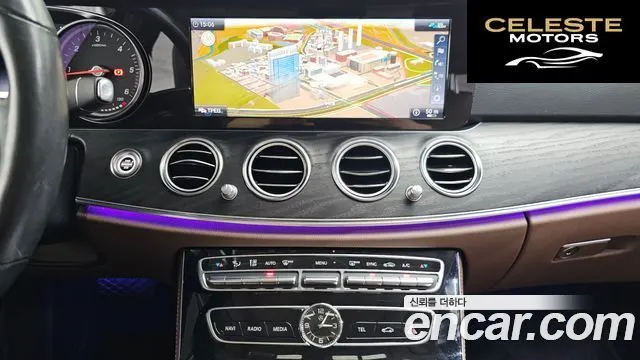 MERCEDES BENZ E-Classe W213 E220d Avantgarde 2020 — photo 14 sur 20